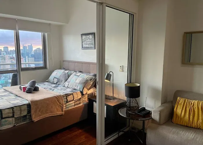 Vibrant 1Br Acqua Livingstone With Netflix, Pool & Gym