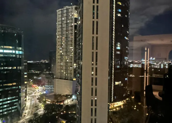 Spacious Bgc 2 Bedroom With A View