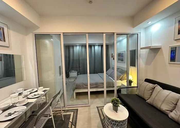 Quelson\'S Pad In Azure Beach Resort Residences With Wave Pool Access