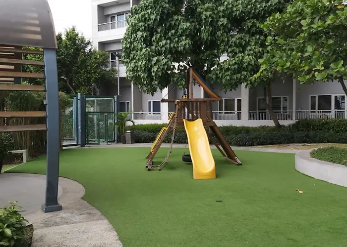 Beautiful 1Br Simple Luxury Condo Near Bgc