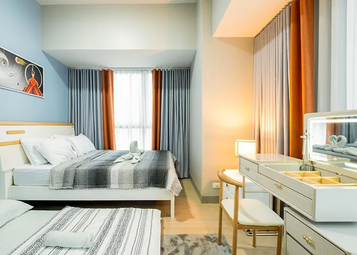 Bgc 2Br Uptown Parksuites With Balcony And Bathtub
