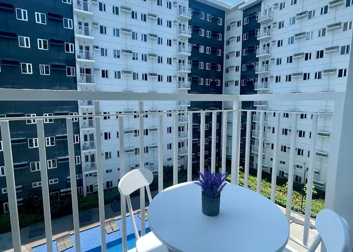 The 1900 Suite At Charm Residences