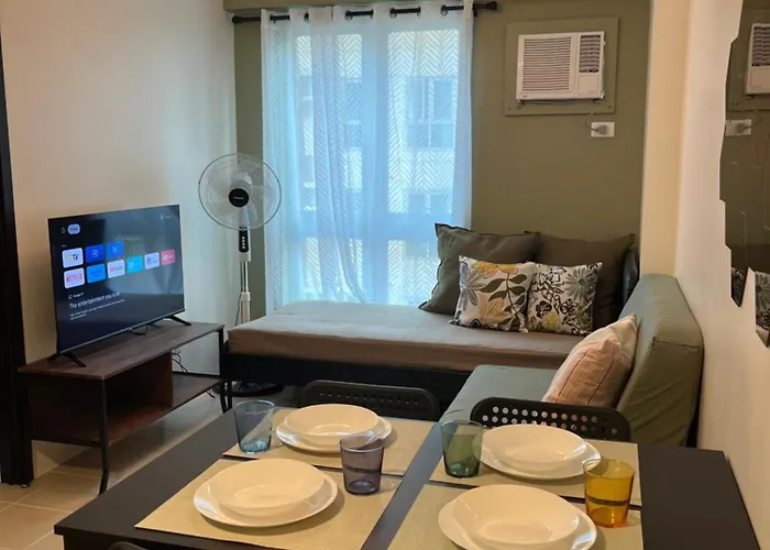 The Rochester, Bridgeview Tower - 1Br Apartment