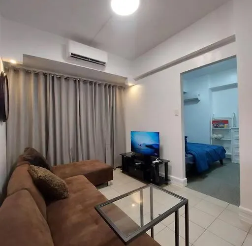 1Br Forbeswood Parklane Near Burgos Circle Bgc