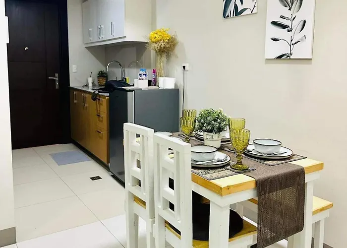 Taguig Parksuit 1Bgc