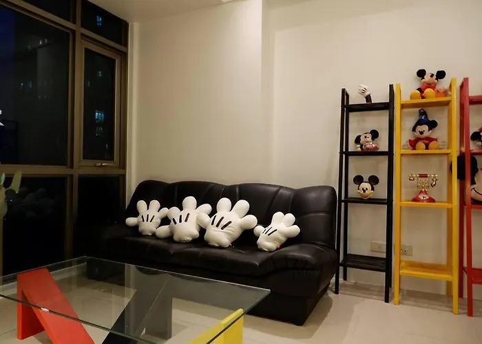 1Br Mickey Mouse Theme Bgc Forbeswood Parklane
