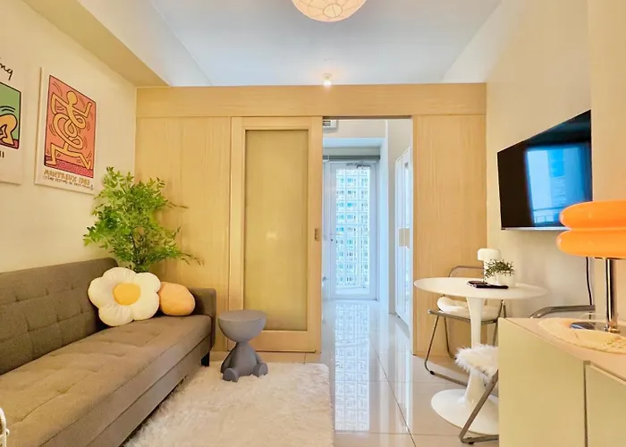 Fun Pop-Art Inspired Makati Studio