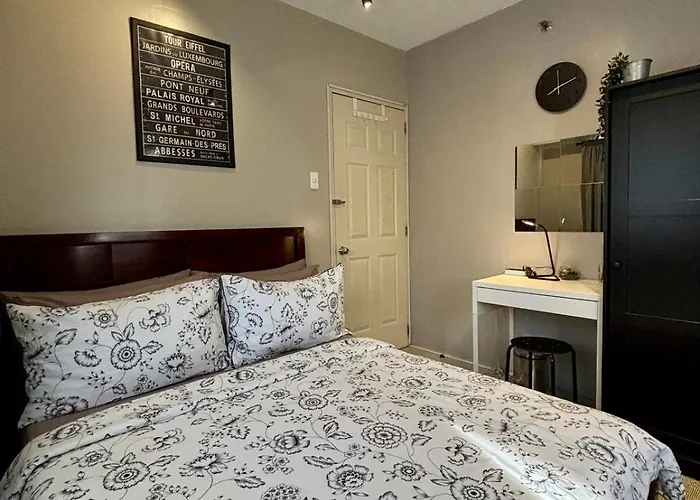 Helloqc Cubao - Cosy Home W Pool Access Nr Train & Bus Stns For 4Pax