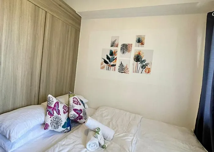 Fame Residence Retreat Cozy 1Br With Balcony