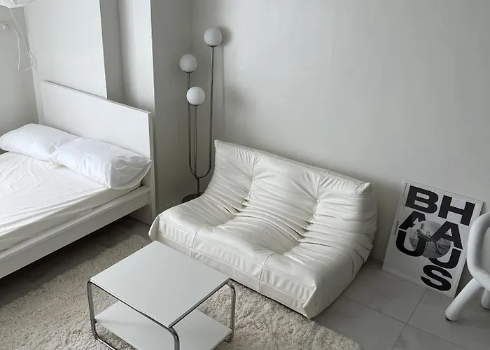 Cloud Space Studio Near Eastwood