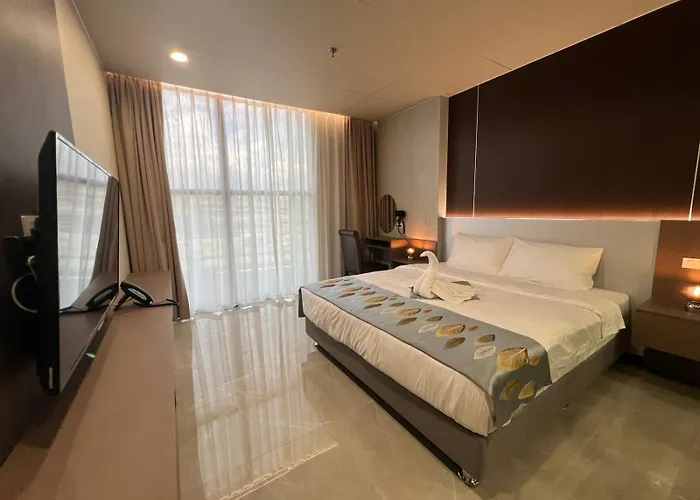 Skyport Hotel