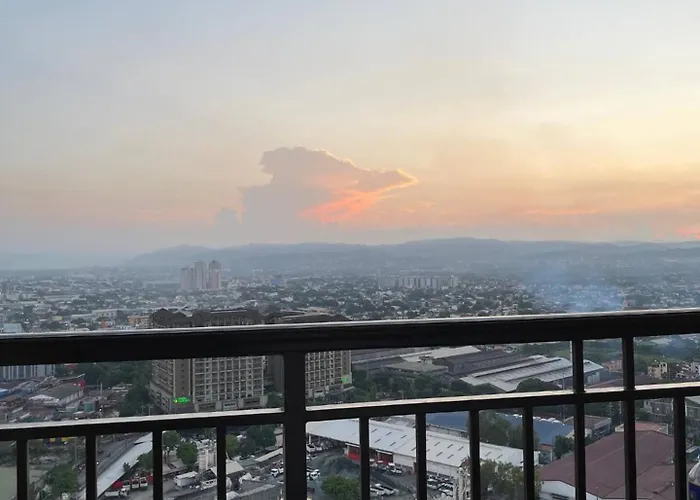 City View Balcony In East Wood