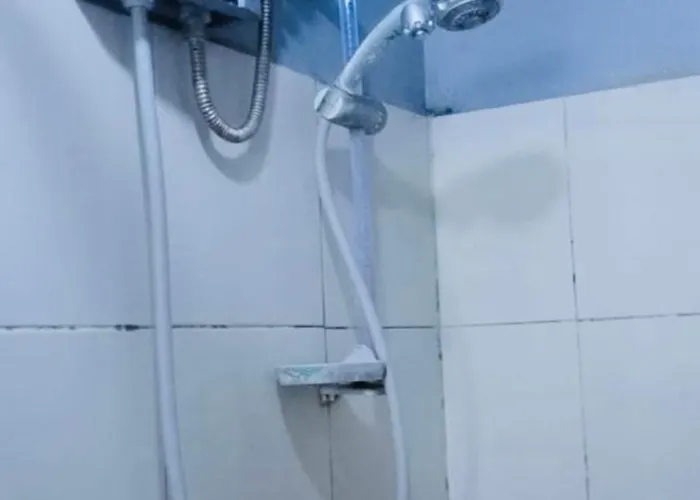 Avida Sm Sucat Quest House Condo Hotel