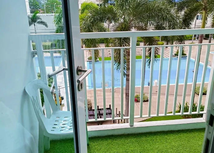 2 Bedroom Just Accross Moa And Smx By Jam Ez