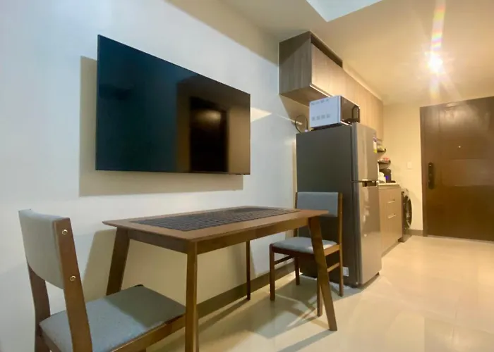 Park Mckinley West In Bgc Taguig