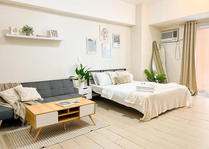 Luxury Bgc Condo, Venice Grand Canal #Vlrc5H