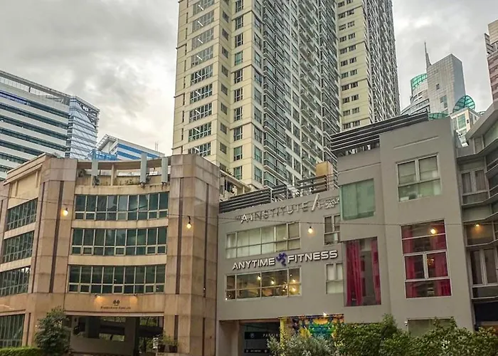 Forbeswood Parklane Bgc Suite Near St Lukes
