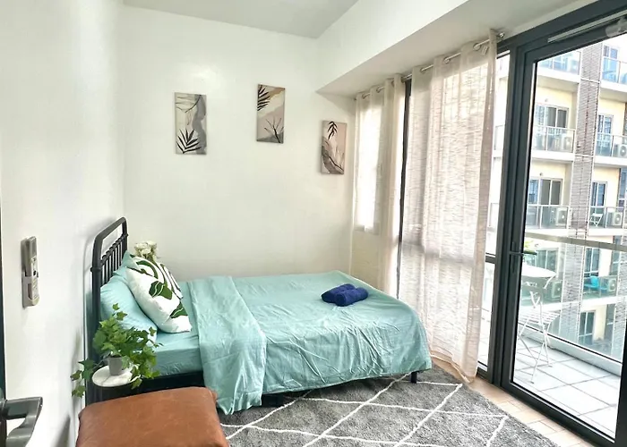 2 Bedroom 81 Newport Condo Unit At Naia Terminal 3