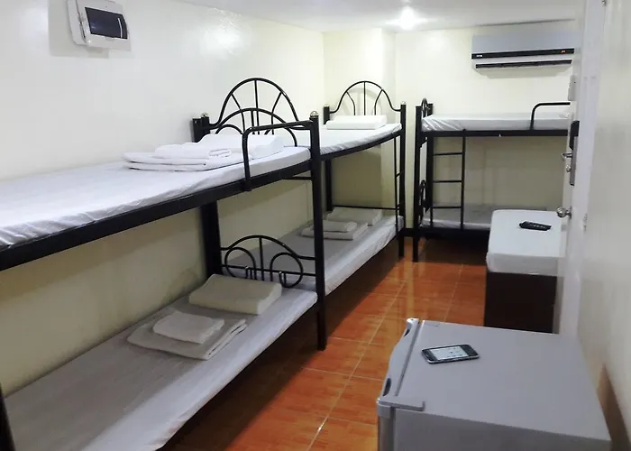 8Hostel