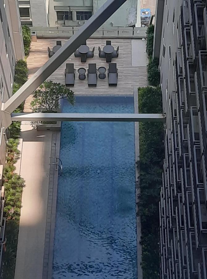 23rd Floor *
