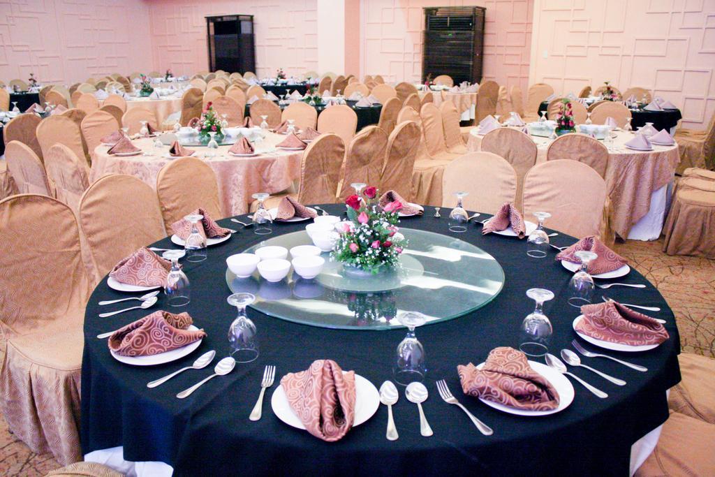 Grand Opera Hotel 4*