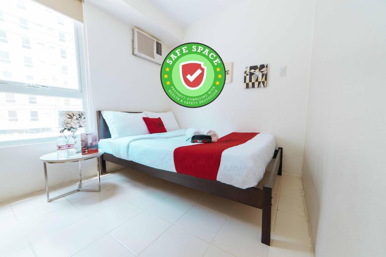 Reddoorz Plus @ Urban Deca Tondo Manila