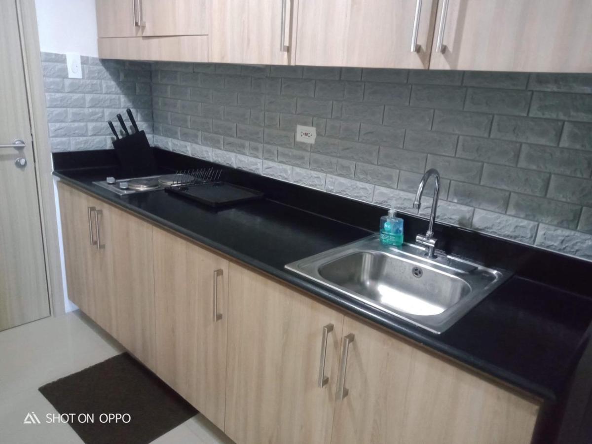 Apartment Sithonia Suite, Shore Residences Tower C Near Moa Manila