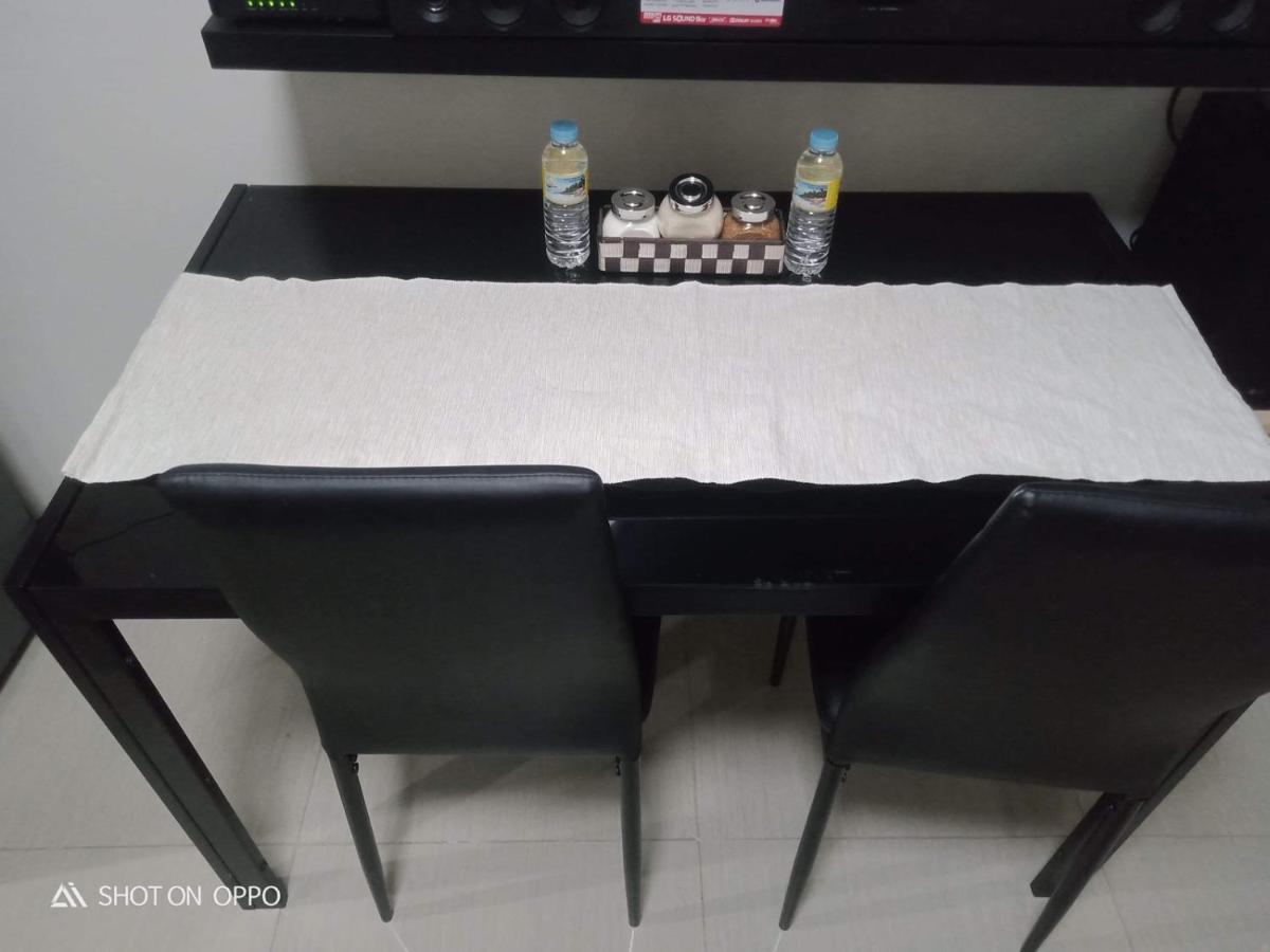 Apartment Sithonia Suite, Shore Residences Tower C Near Moa Manila