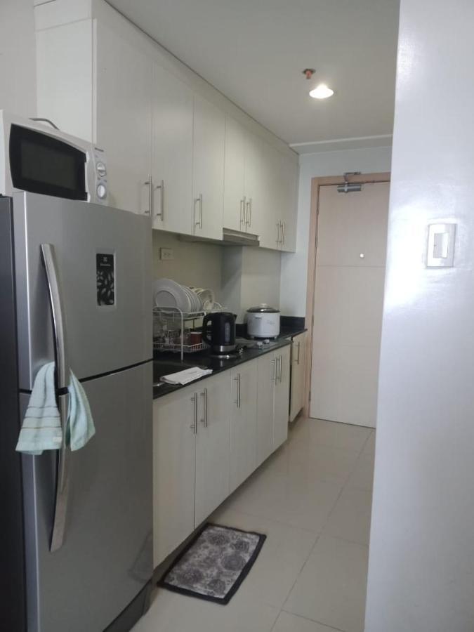 Jericho's Place At Sea Residences * Manila