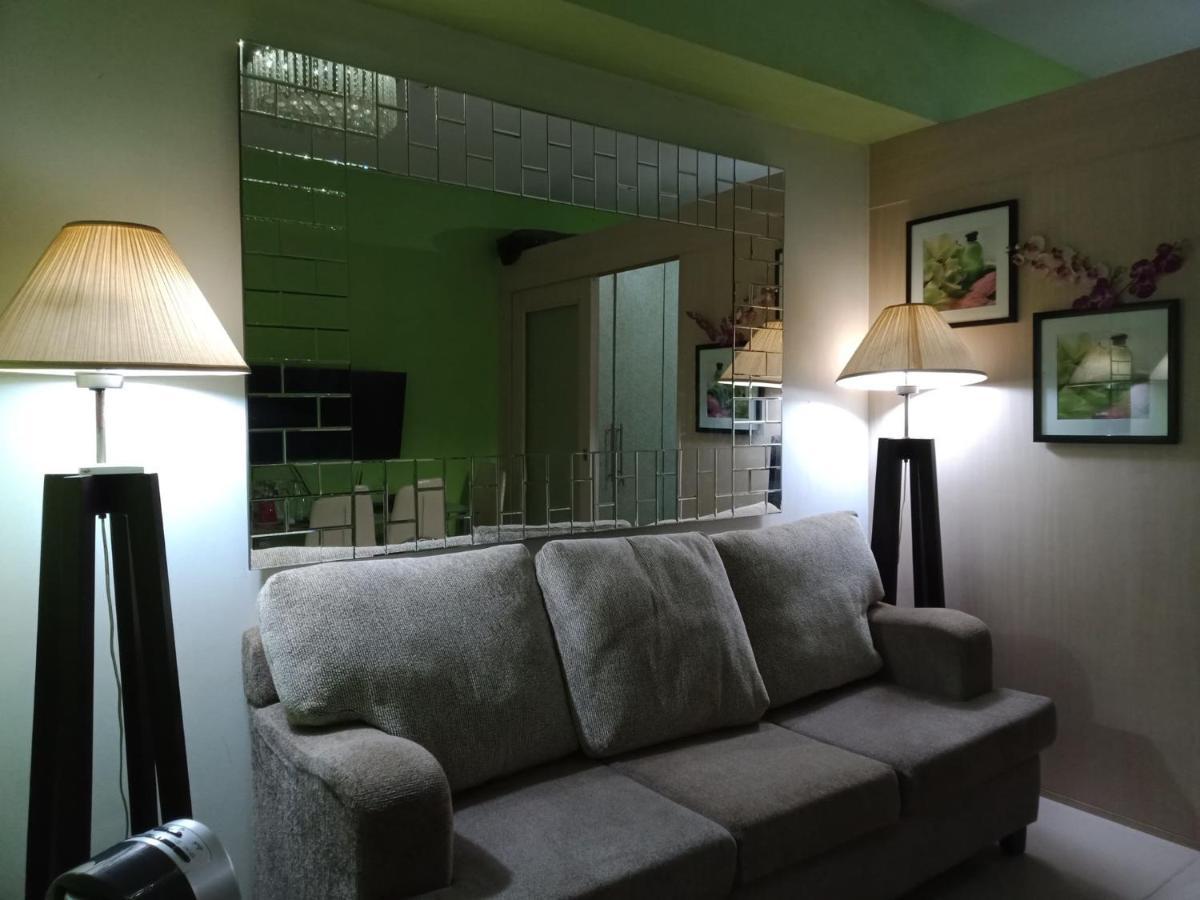 Jericho's Place At Sea Residences * Manila