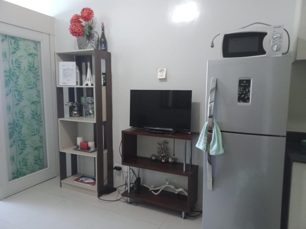 Jericho's Place At Sea Residences Manila