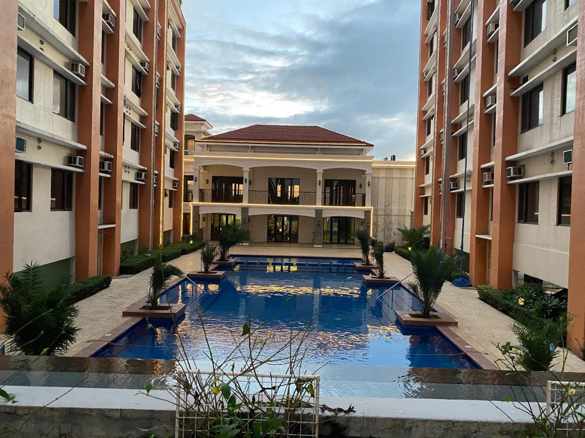 Oyo 724 Paseo Verde At Real Condominium