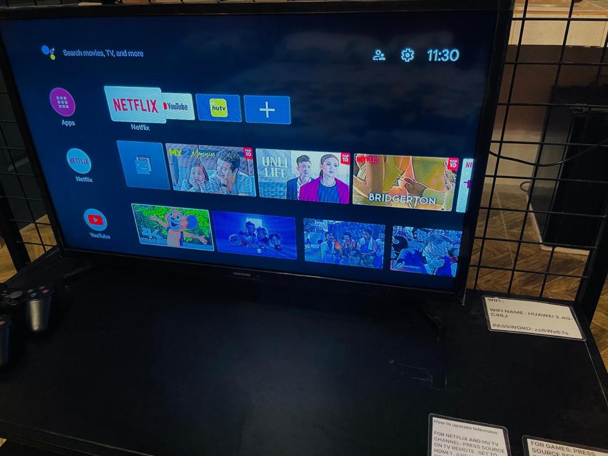 Staycation Cozy Comfortable Quality Fast Internet Worldwide Channel Cable Tv Gaming Netflix Sanitize *