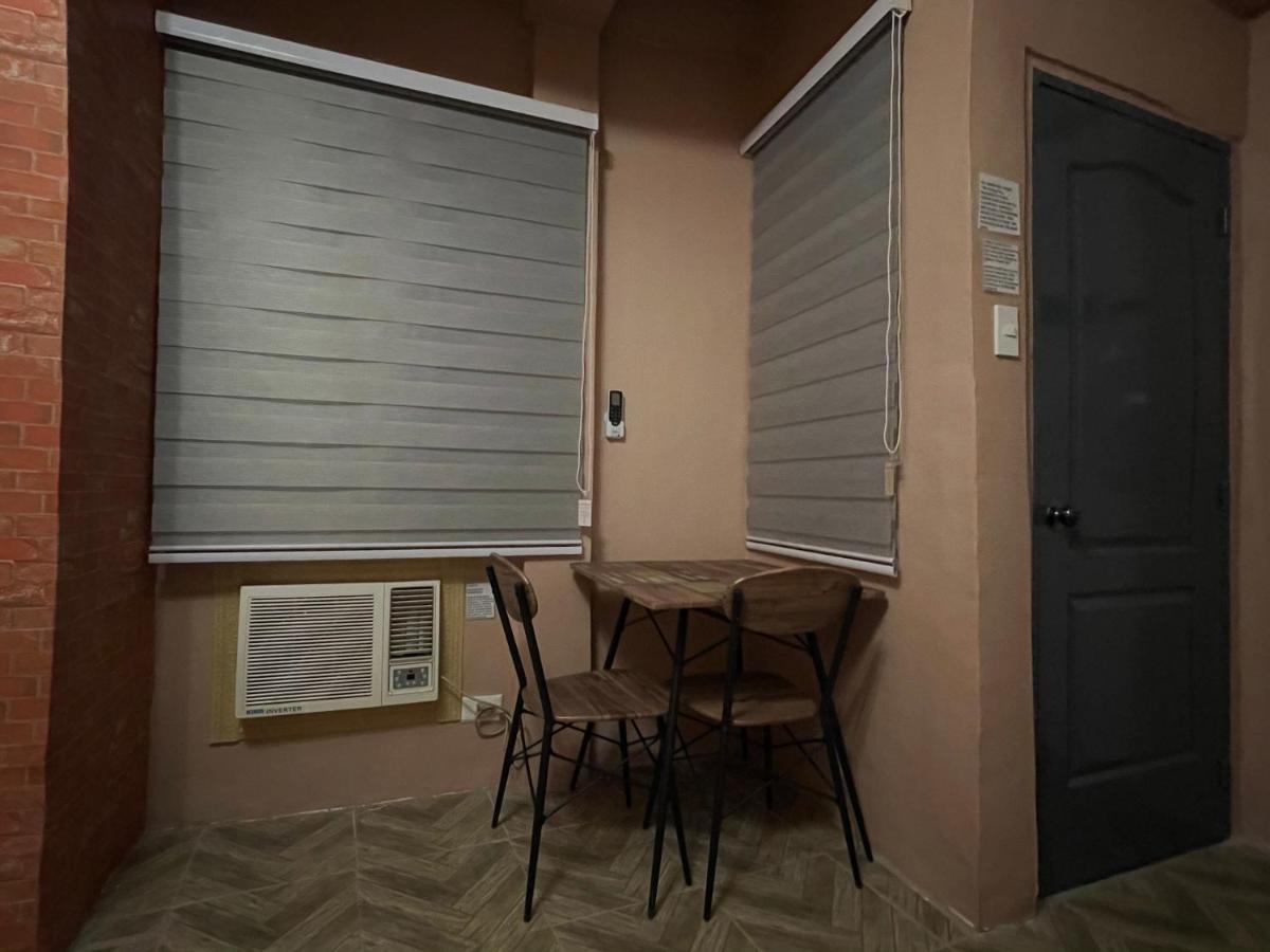 Staycation Cozy Comfortable Quality Fast Internet Worldwide Channel Cable Tv Gaming Netflix Sanitize Apartment *