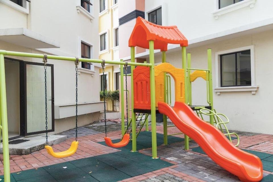 2 Bedroom Unit Fully Furnished Apartment