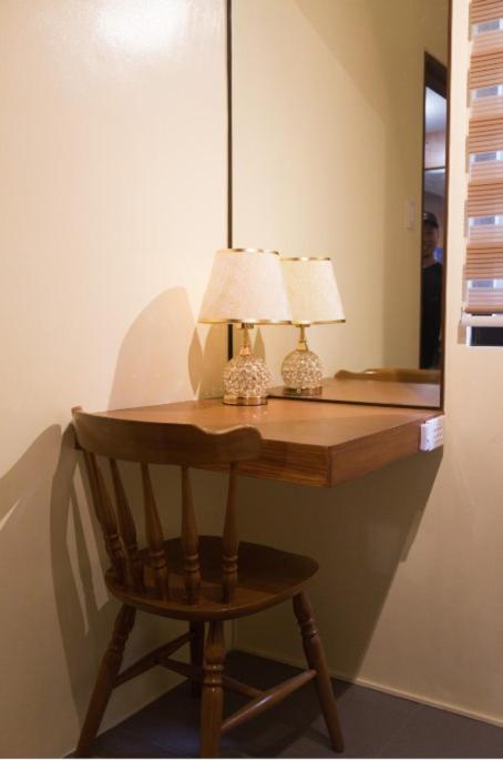 2 Bedroom Unit Fully Furnished * Manila