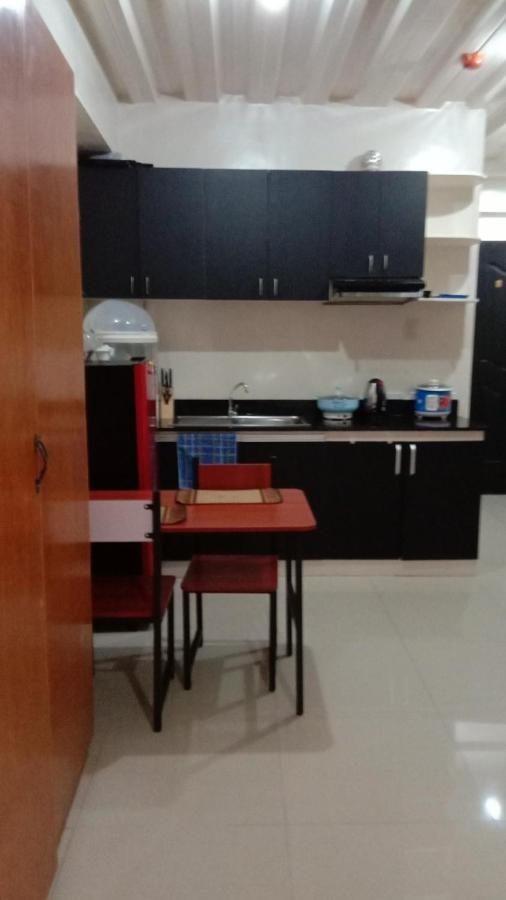 Makan Jamil Transient Apartment Manila