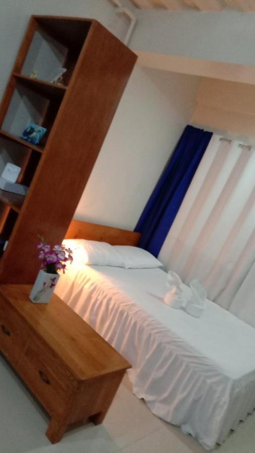 Makan Jamil Transient Apartment Manila