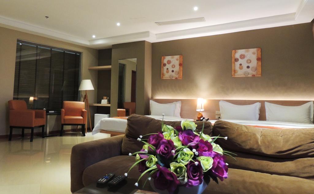 Dela Hotel 3*