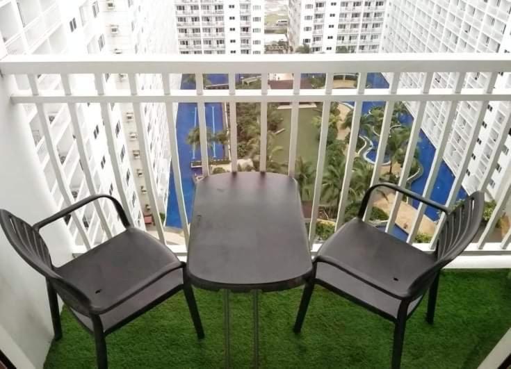 Sithonia Suite, Shore Residences Tower C Near Moa Manila