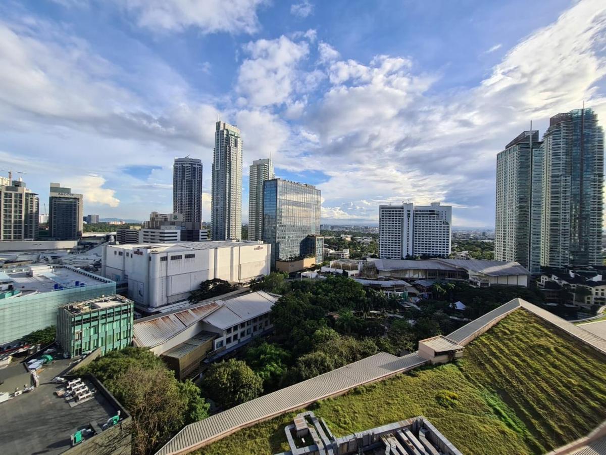Chic And Specious Greenbelt Studio With Netflix *