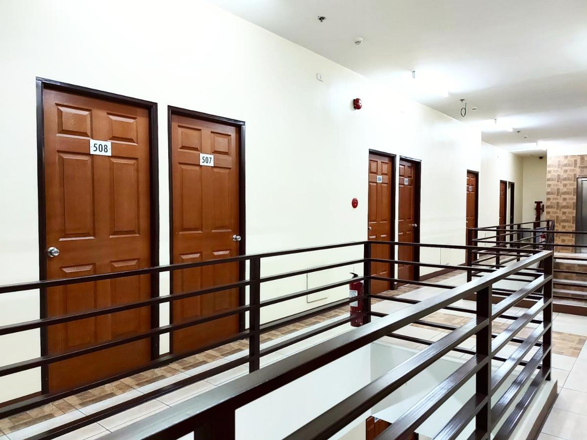 Hotel Airobedz - A Value 2*
