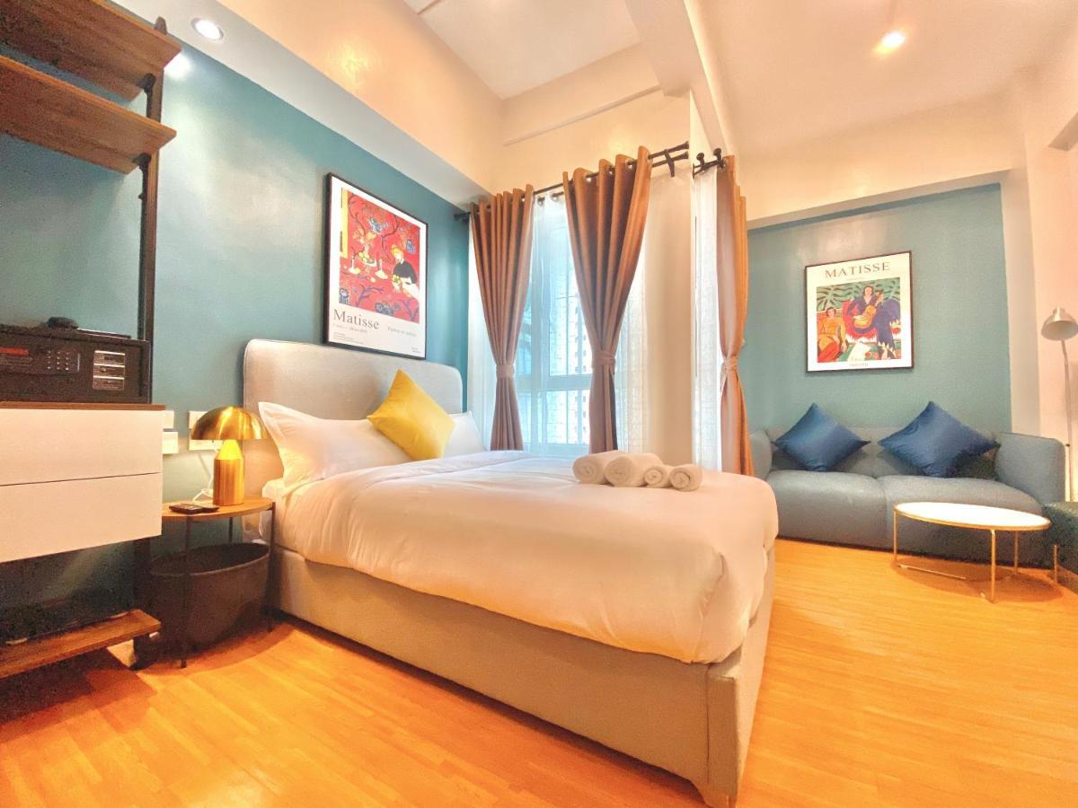 I Suites Malate & Condotel Hotel