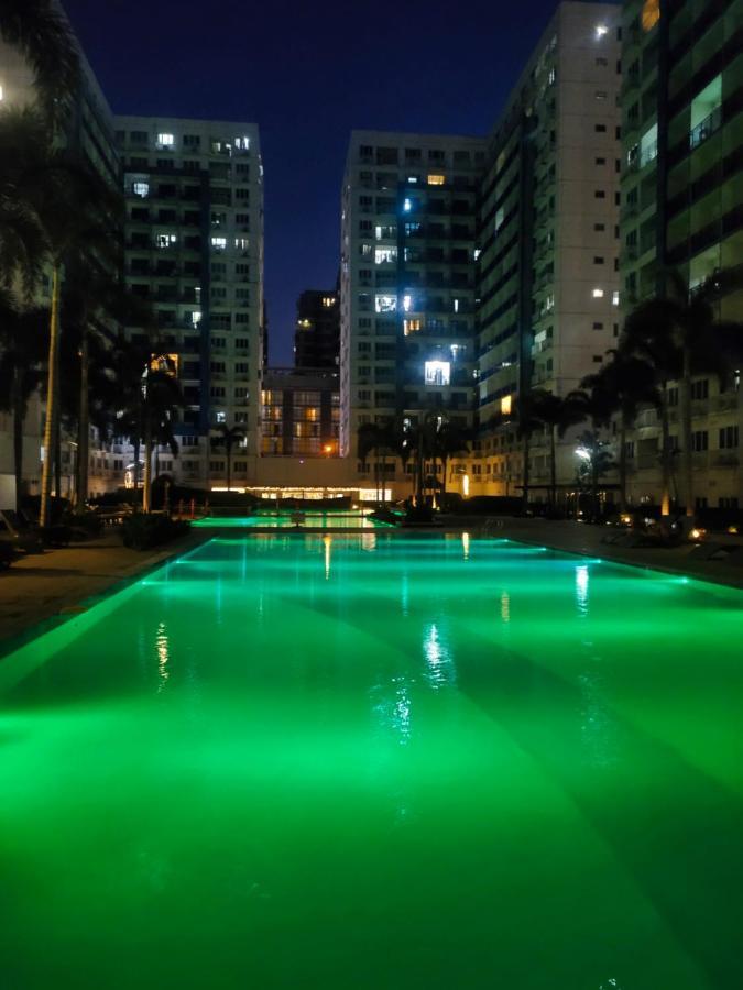 Moa's Spot At Sea Residences Apartment Manila