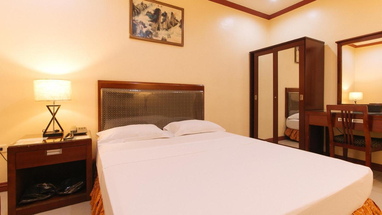 Peace By Reddoorz Hotel Manila