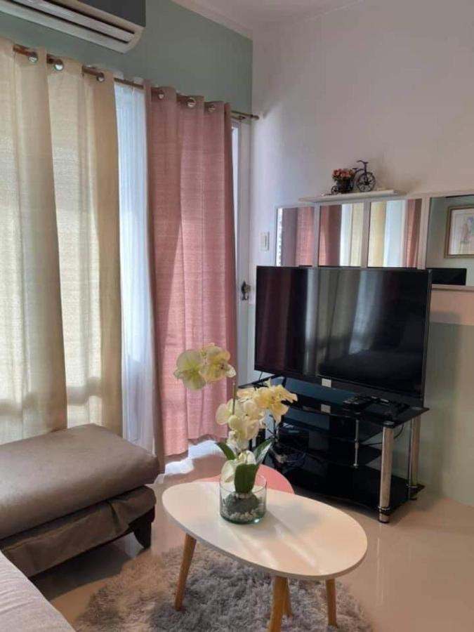 Shell Residences Prime Moa/jo Alano Apartment