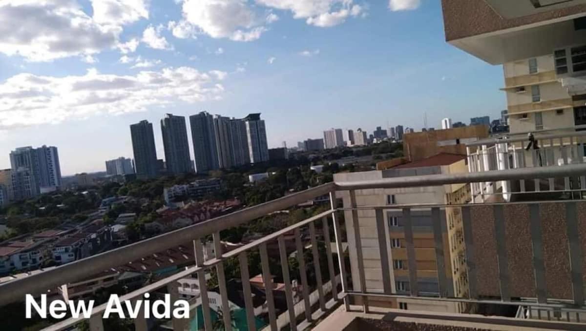 New Avida Jvb Homestyle Apartment