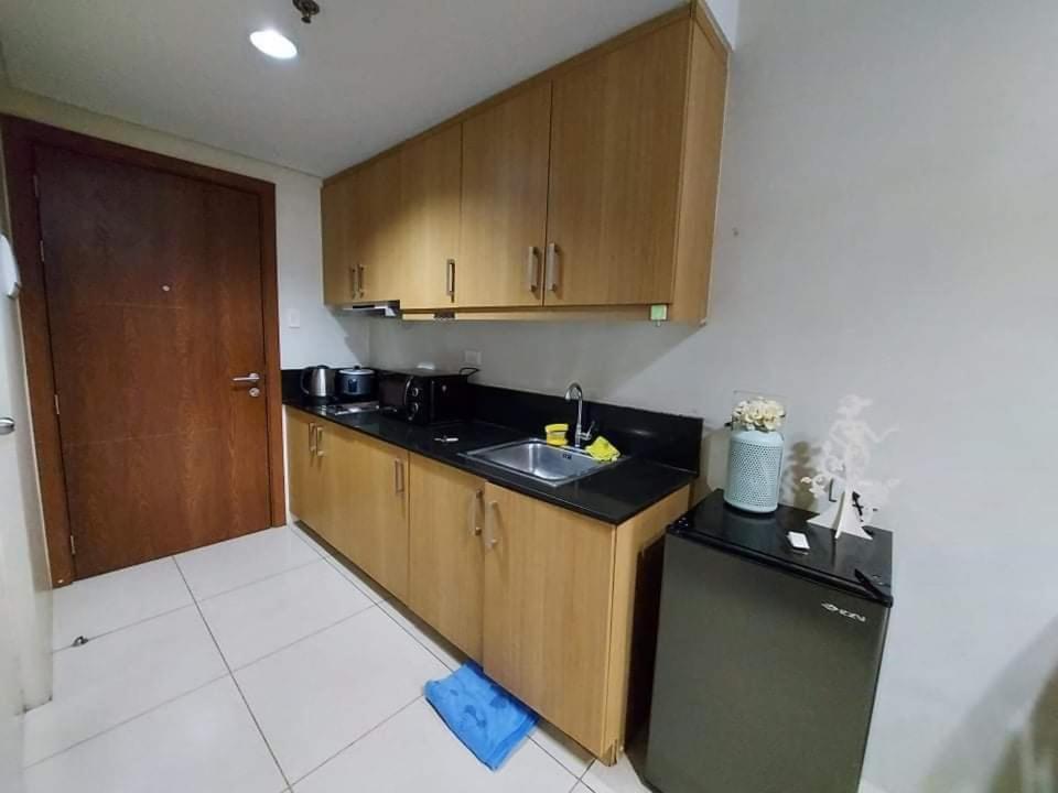 Apartment Shell Residences Honey *