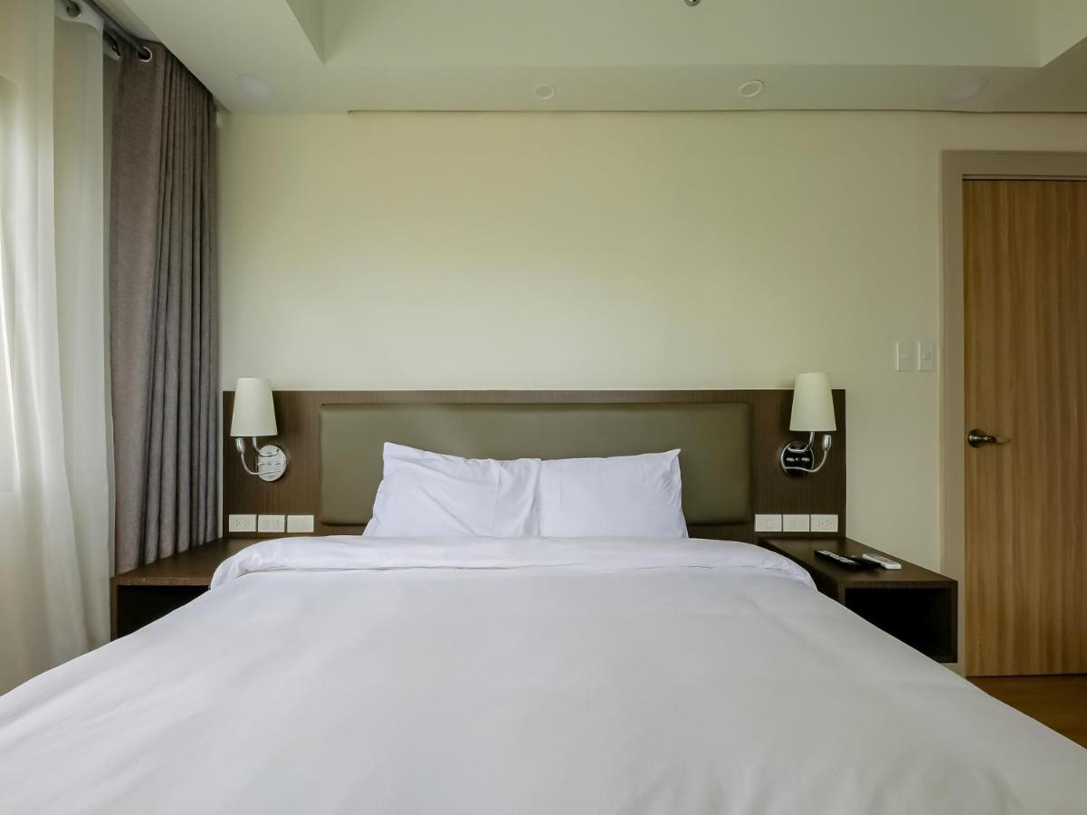 Capital O 804 The Residences At Bonifacio Civic Center Manila