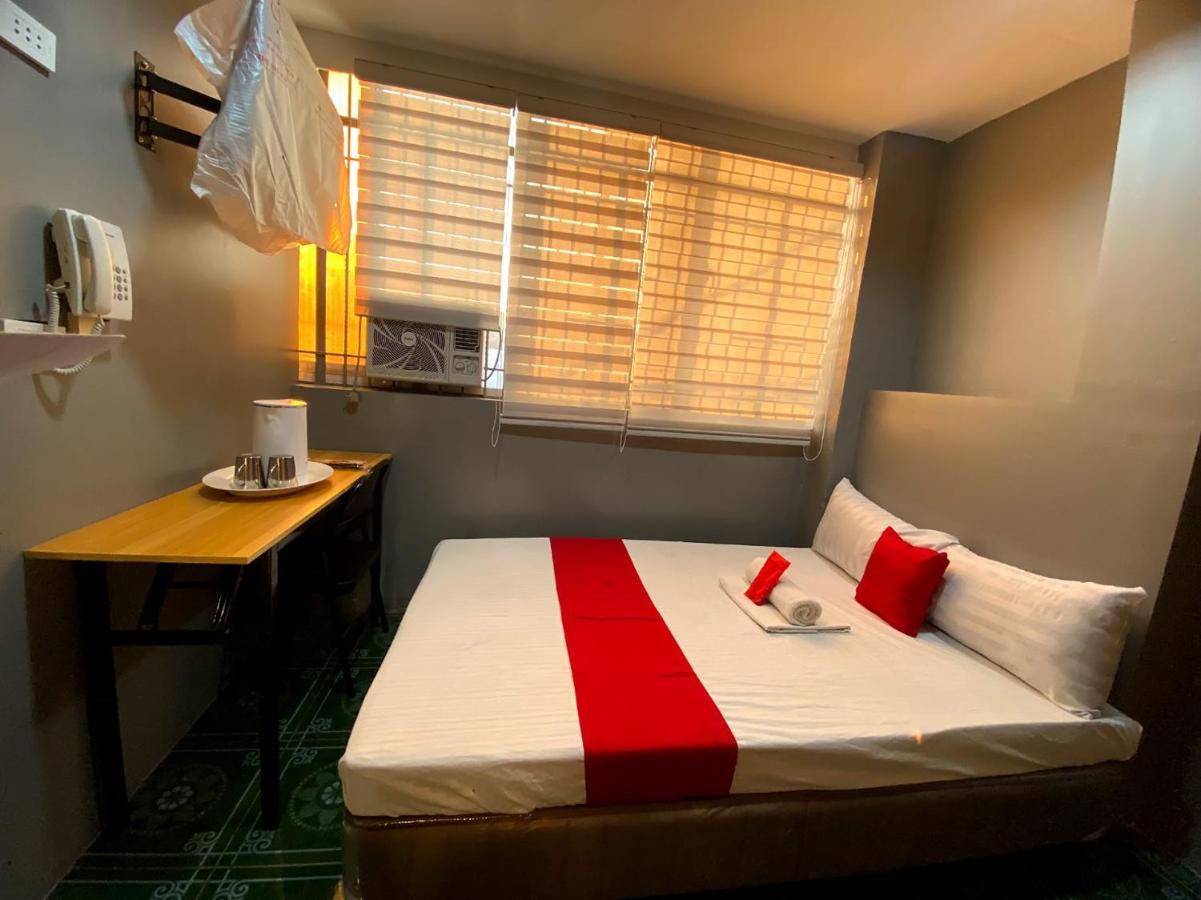 Oyo 104 Venetian Hotel 2*
